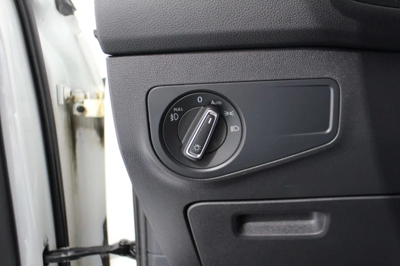 VW Tiguan HIGHLINE 4MOTION CUIR CARPLAY TOIT PANO CAMÉR, снимка 13 - Автомобили и джипове - 53341496