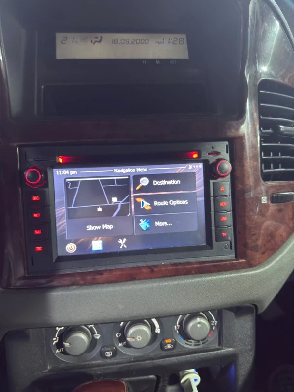 Mitsubishi Pajero 3.2d Автоматик, снимка 14 - Автомобили и джипове - 52653606