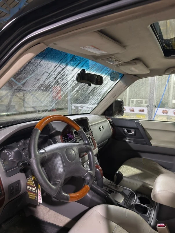 Mitsubishi Pajero 3.2d Автоматик - изображение 6