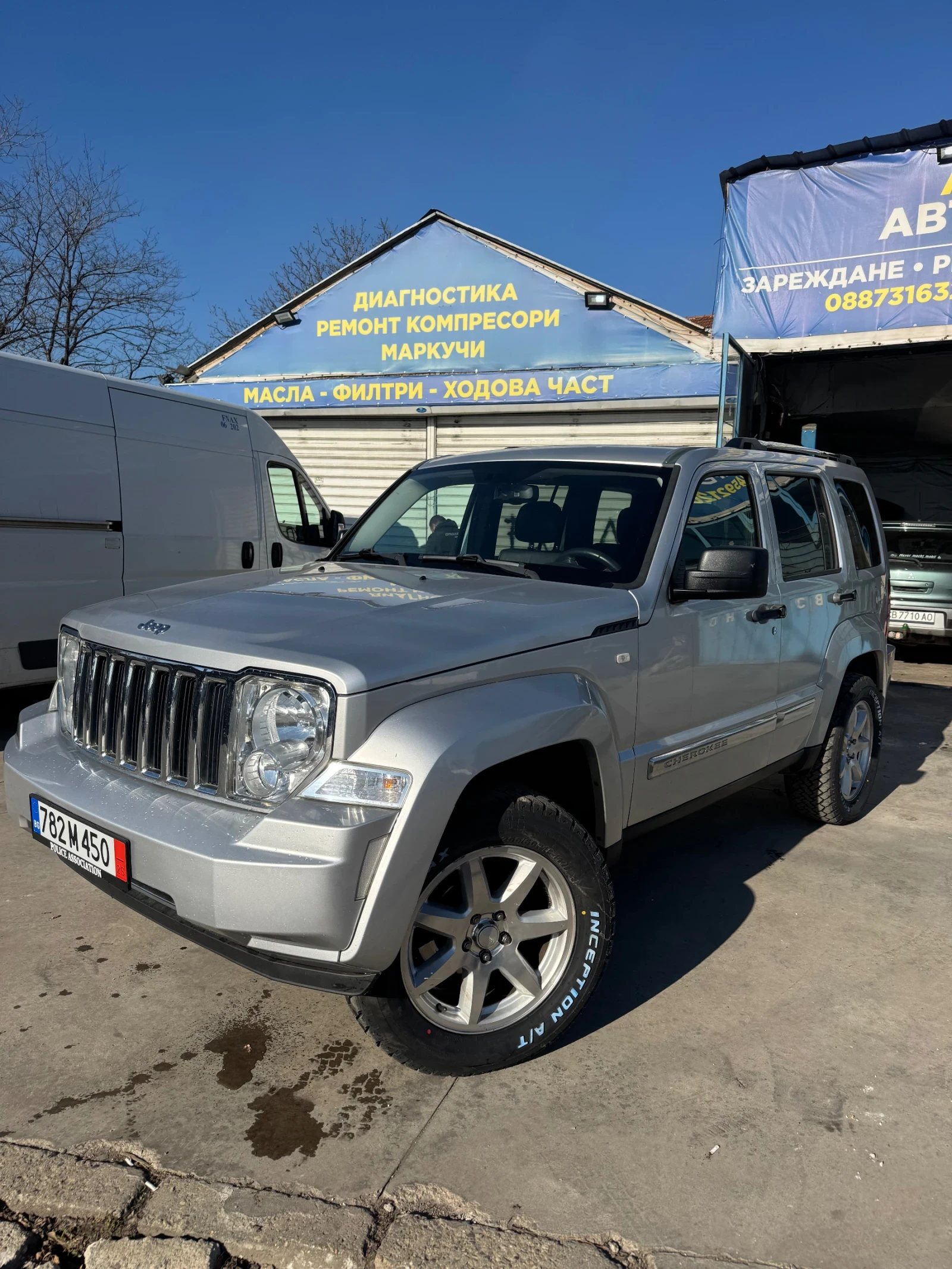 Jeep Cherokee 2.8 CRD LIMITED - изображение 8