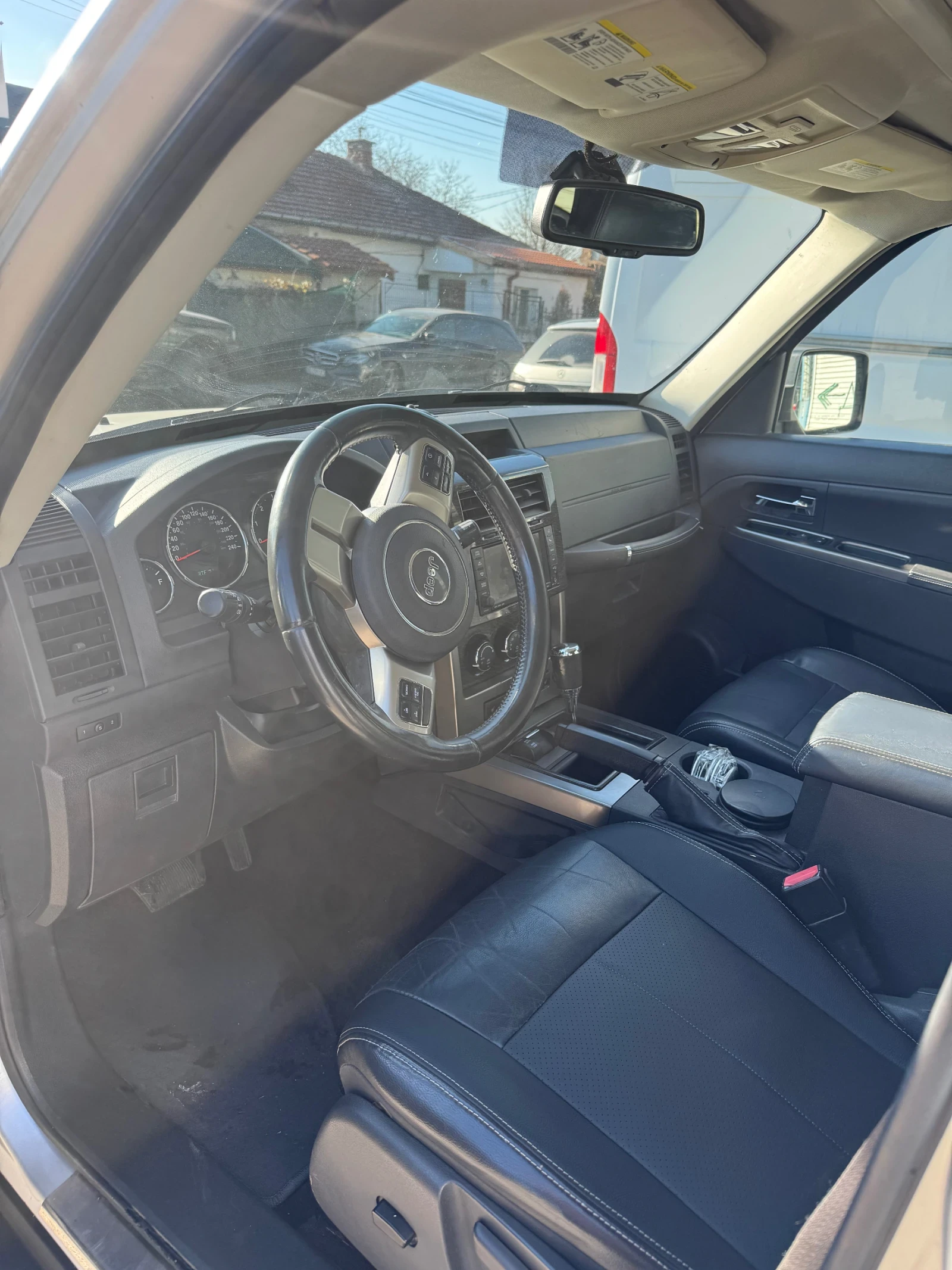 Jeep Cherokee 2.8 CRD LIMITED - изображение 6