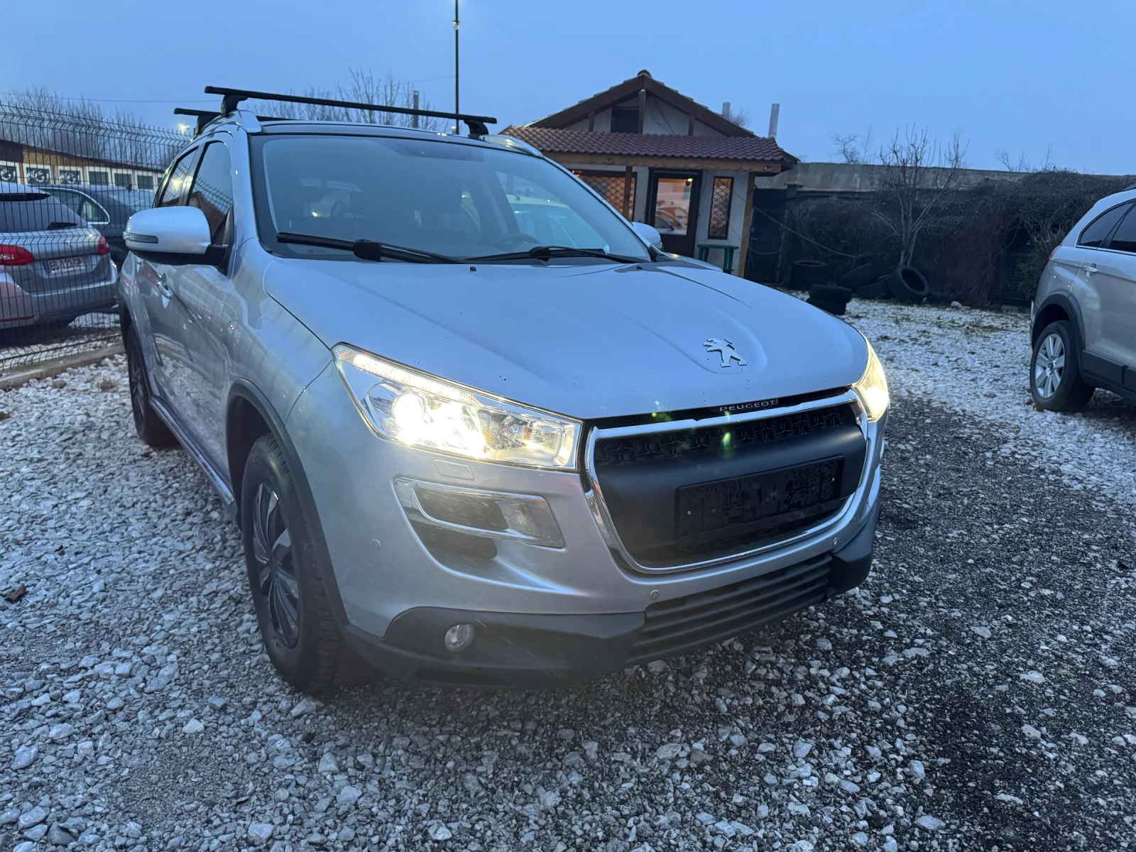 Peugeot 4008 1.8HDI/150k.c/4x4/NAVI/LED/ PANORAMA/KEYLESS/FULL - изображение 3