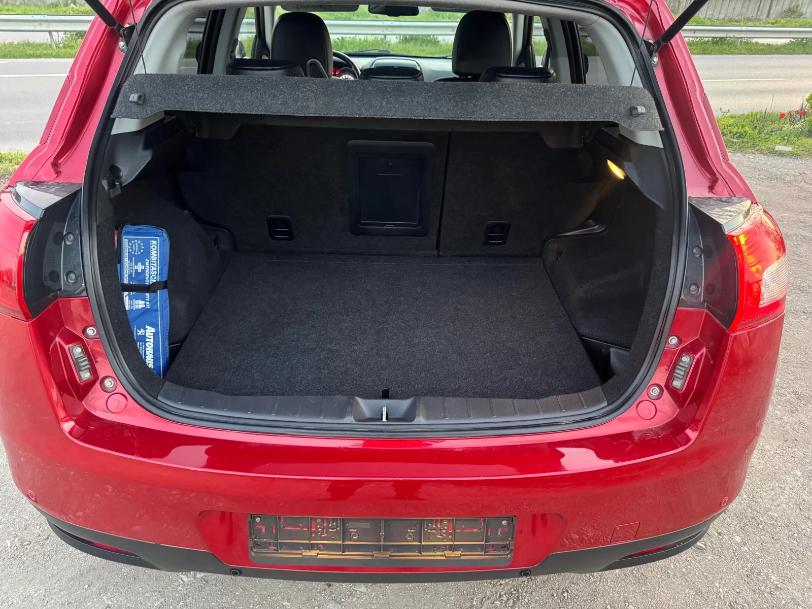 Peugeot 4008 1.8HDI/4x4/LED/PANORAMA/KEYLESS/102000км., снимка 12 - Автомобили и джипове - 53973692