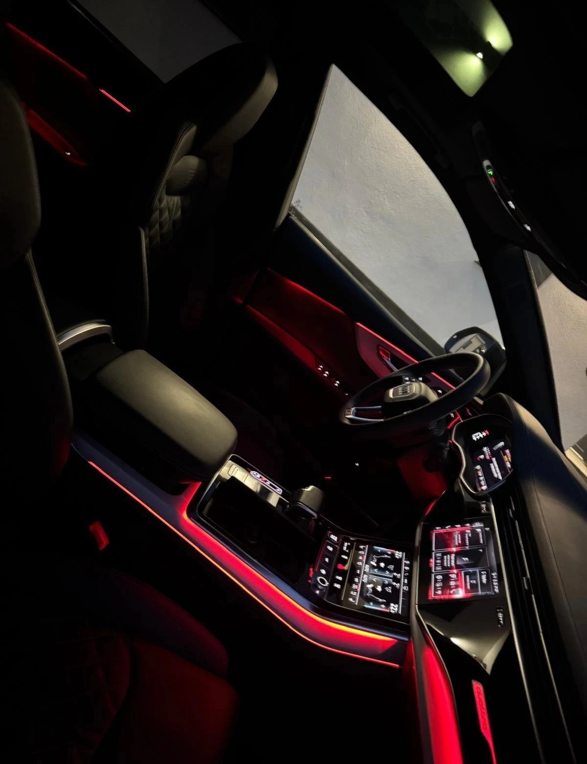 Audi Q8 50TDI Quattro S-line - изображение 7