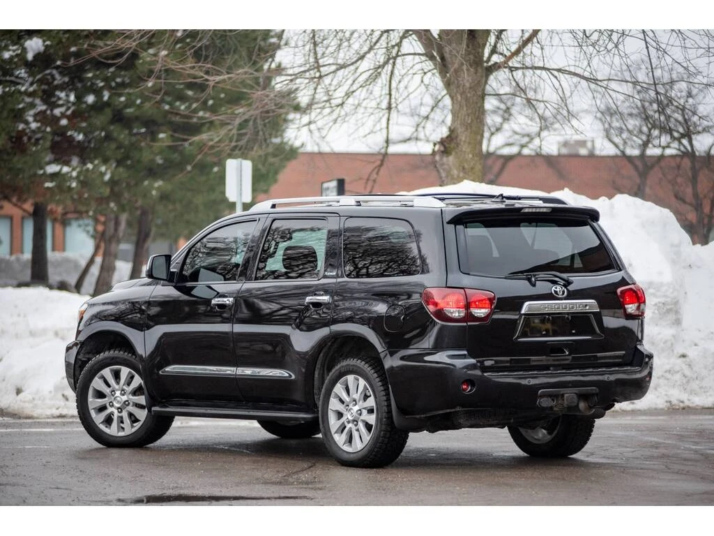 Toyota Sequoia Platinum  CARFAX | Mobile.bg � ����������� 12
