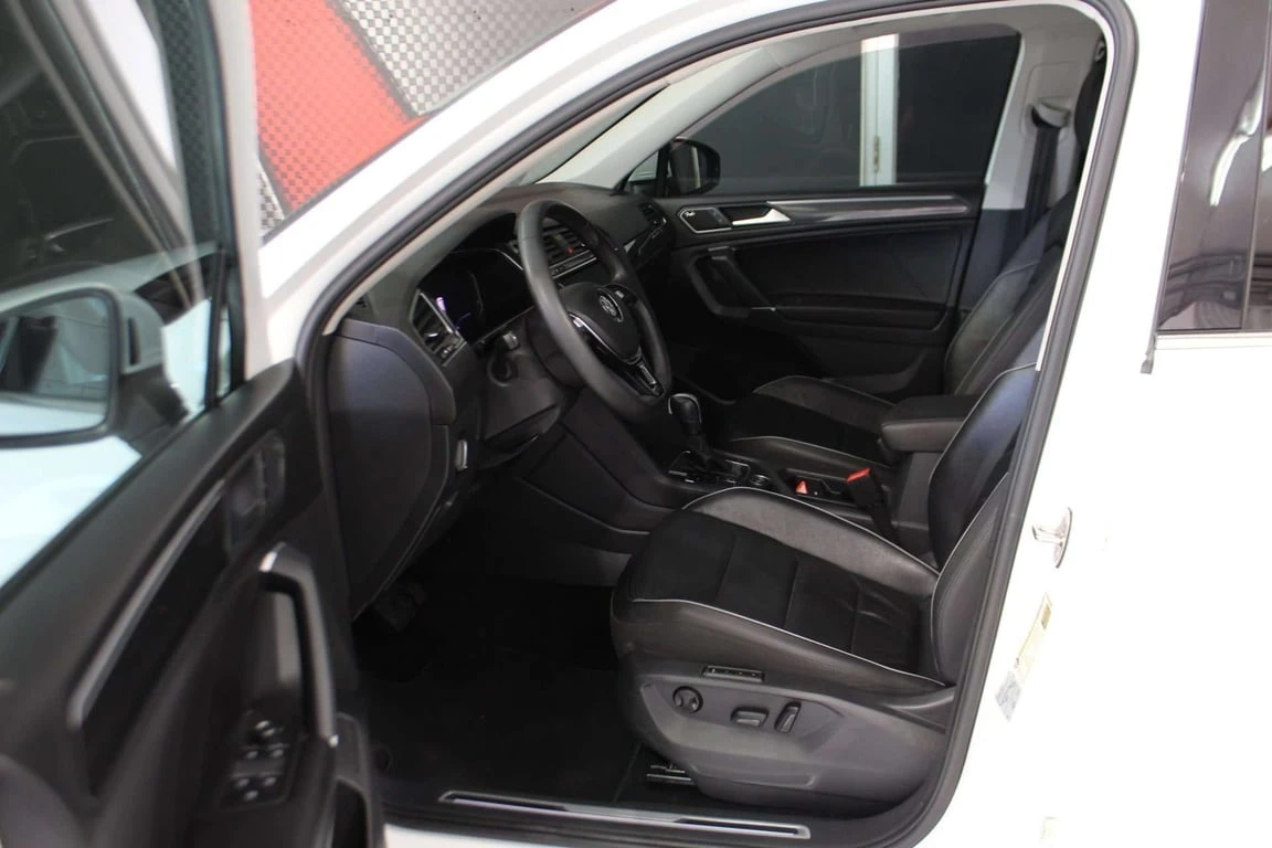 VW Tiguan HIGHLINE 4MOTION CUIR CARPLAY TOIT PANO CAMÉR | Mobile.bg � ����������� 11