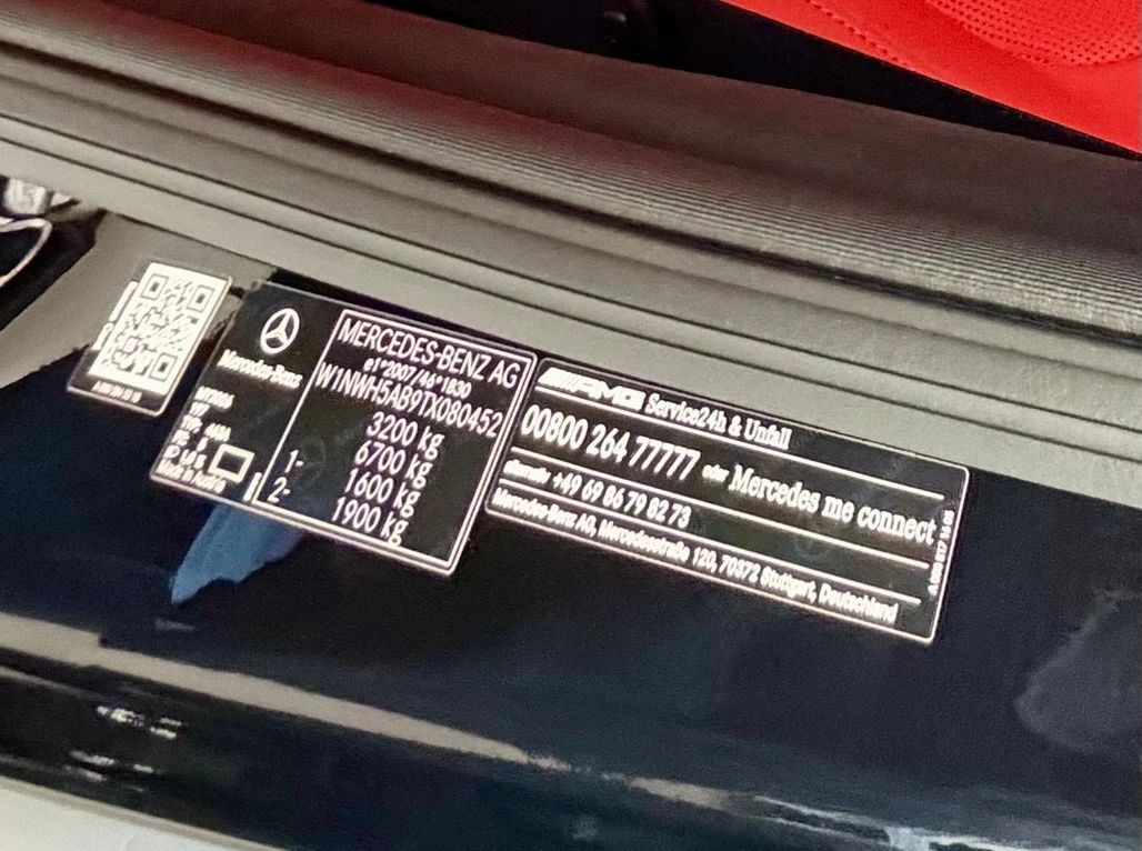 Mercedes-Benz G 63 AMG FACELIFT / CARBON / NEW / SUPERIOR, снимка 6 - Автомобили и джипове - 53732846