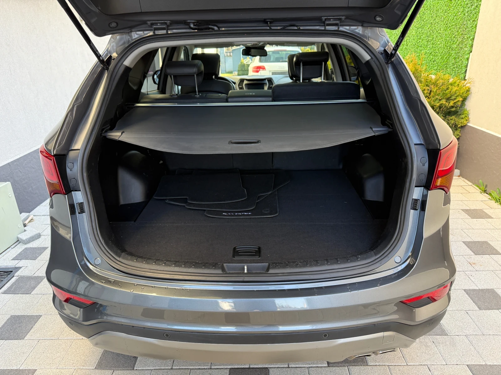 Hyundai Santa fe 2, 2 Diesel , Facelift Реални км , !! , снимка 16 - Автомобили и джипове - 53879391