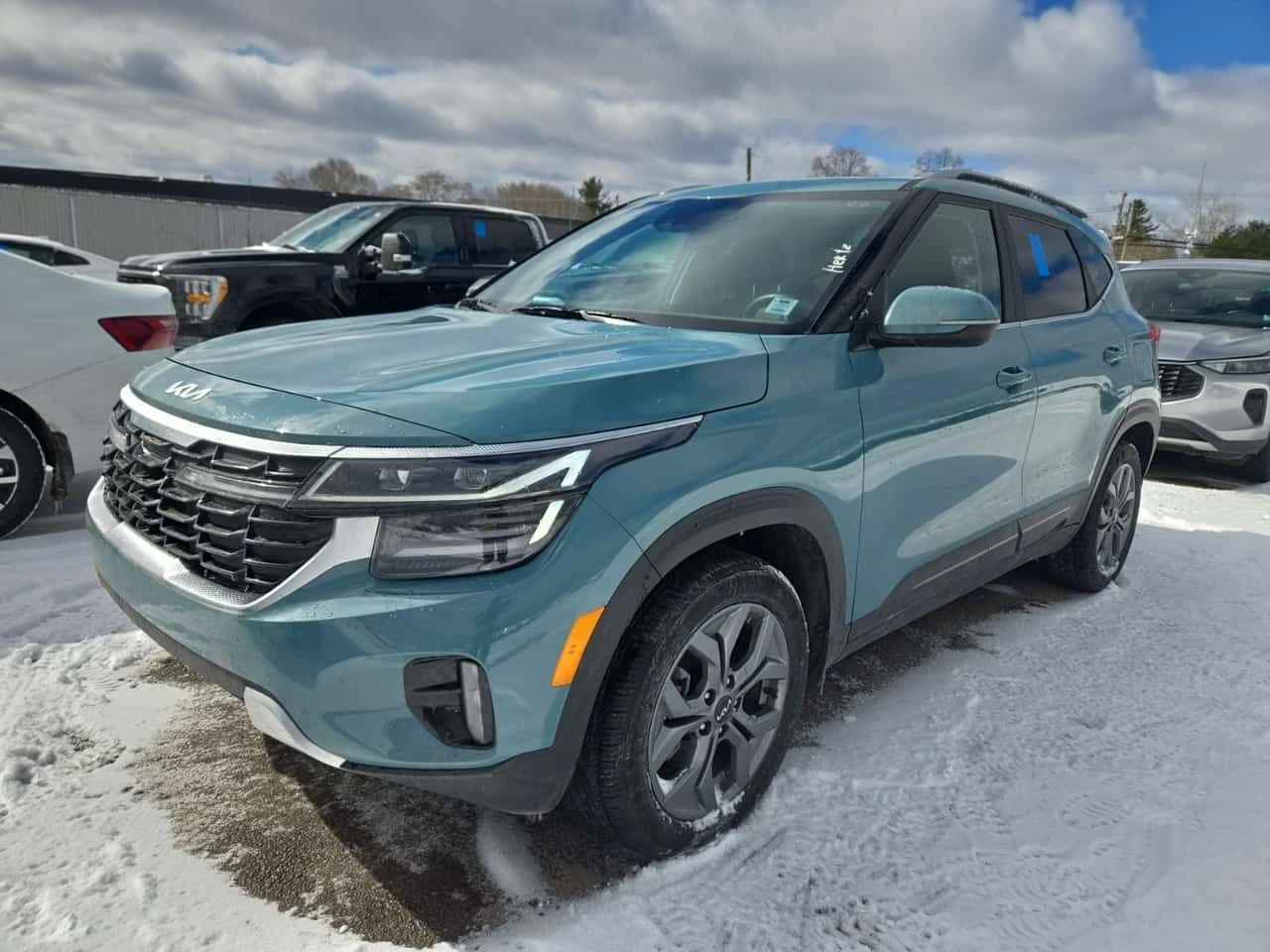 Kia Seltos * EX* ЛИЦЕНЗИРАН ПРОДАВАЧ*  | Auto.bg — изображение 1