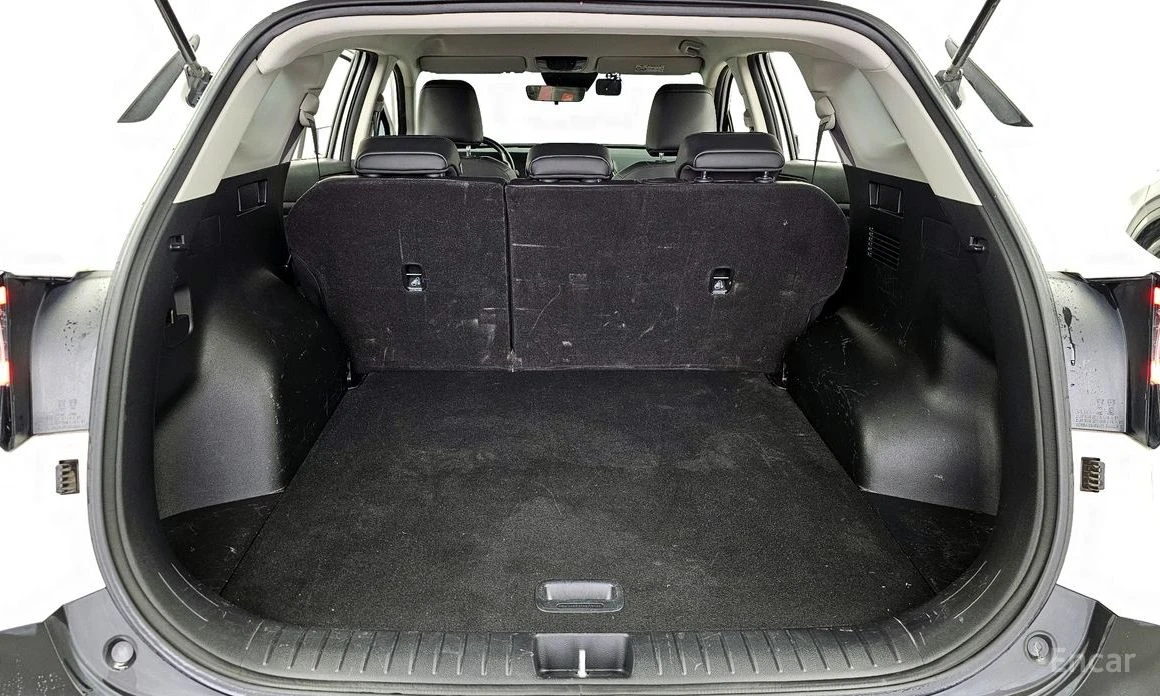 Kia Sportage 2.0 D* PRESTIGE 4x4* HARMAN KARDON* ОБДУХВАНЕ* , снимка 16 - Автомобили и джипове - 54285095