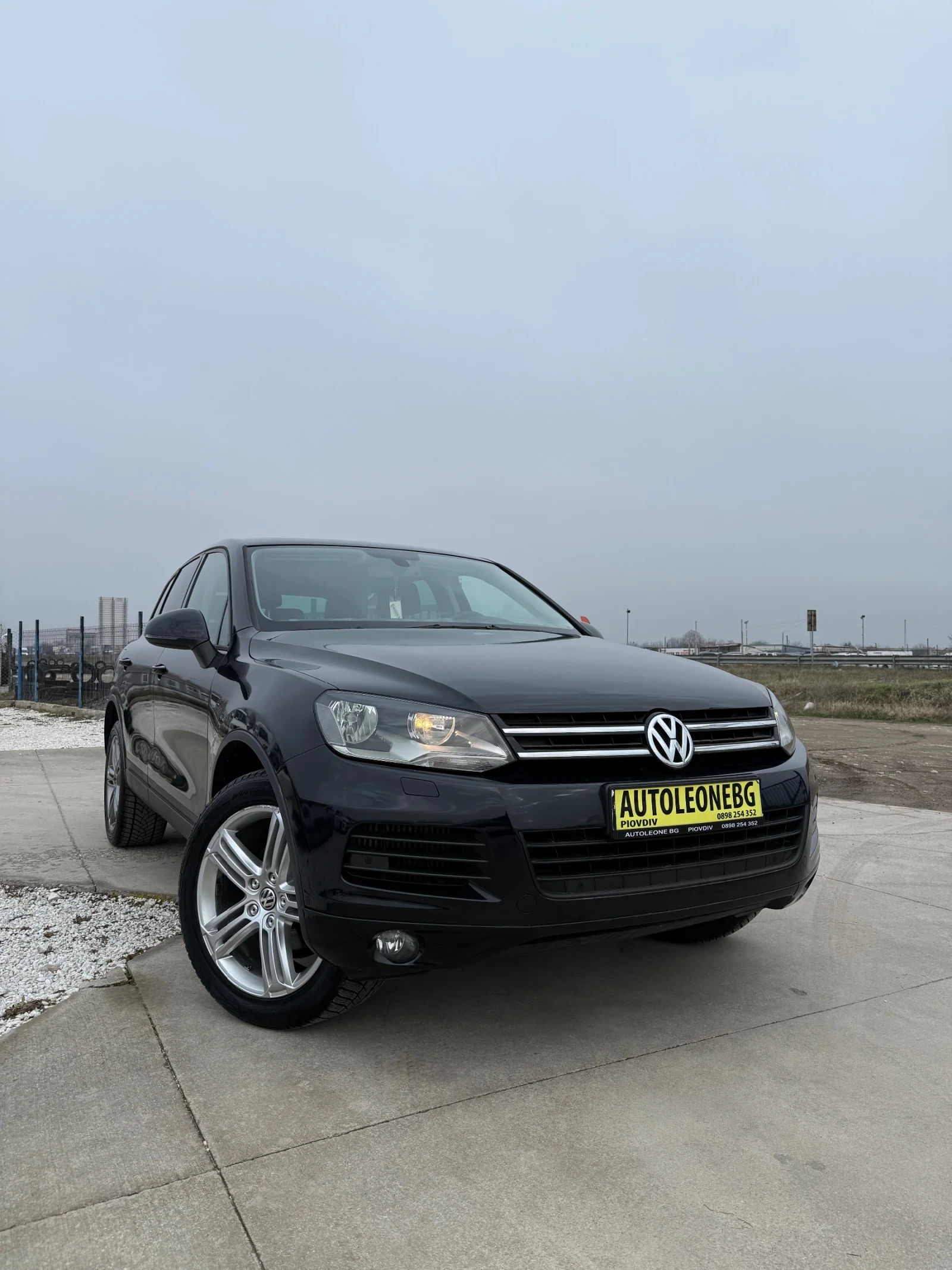 VW Touareg 3.0 TDi DSG 4x4, снимка 3 - Автомобили и джипове - 54369490