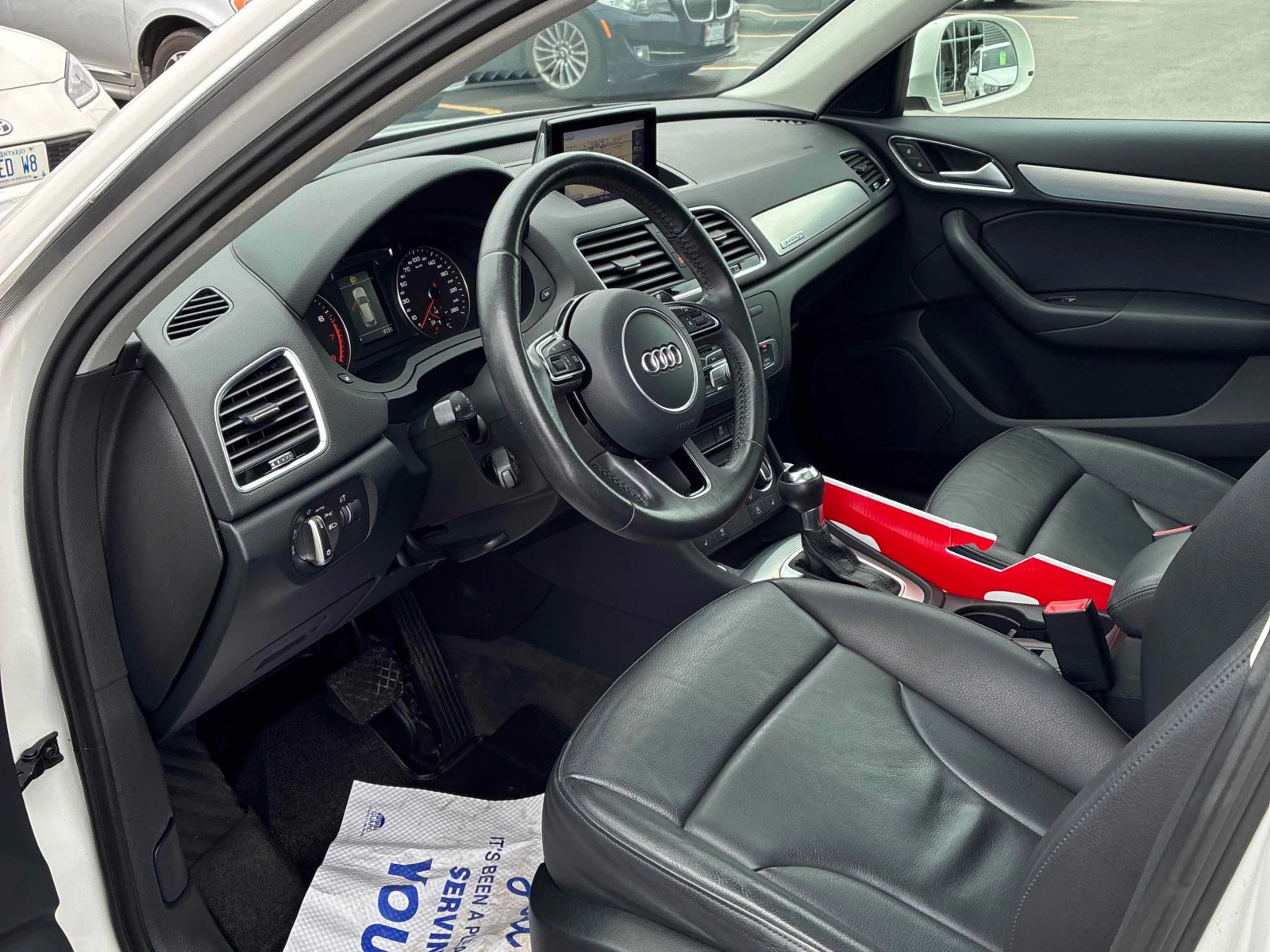 Audi Q3 * PROGRESSIV * АВТОКРЕДИТ БЕЗ ПЪРВОНАЧАЛНА ВНОСКА, снимка 7 - Автомобили и джипове - 55948499