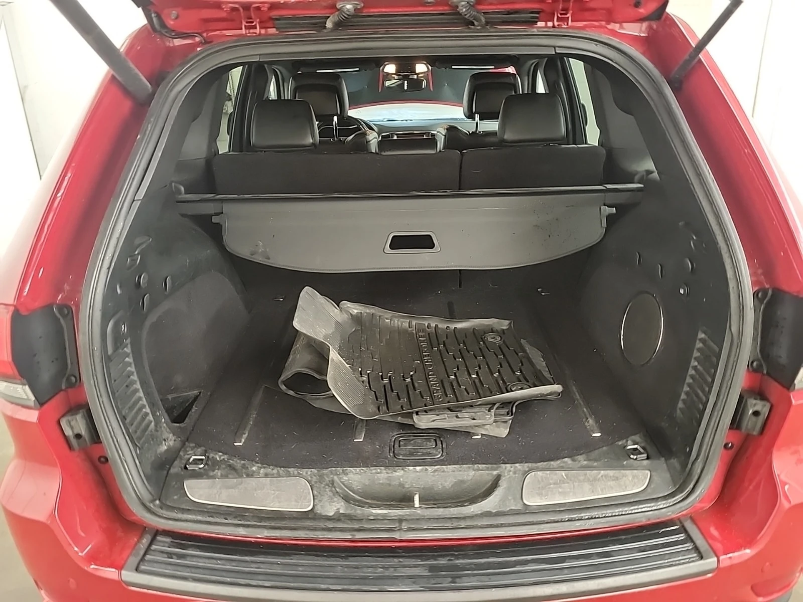 Jeep Grand cherokee TRAILHAWK/CARFAX/ФИНАНСИРАНЕ, снимка 15 - Автомобили и джипове - 56115277