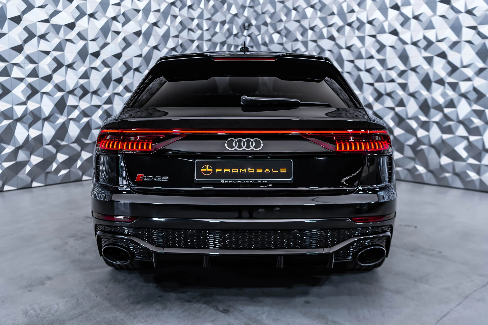 Audi RSQ8 Quattro* Carbon* Matrix* B&O, снимка 5 - Автомобили и джипове - 56194139