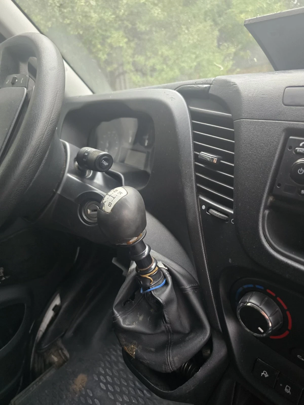 Iveco Daily, снимка 5 - Бусове и автобуси - 54622870