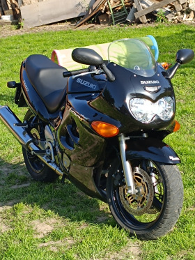 Suzuki Gsx 750F, снимка 1 - Мотоциклети и мототехника - 45821229