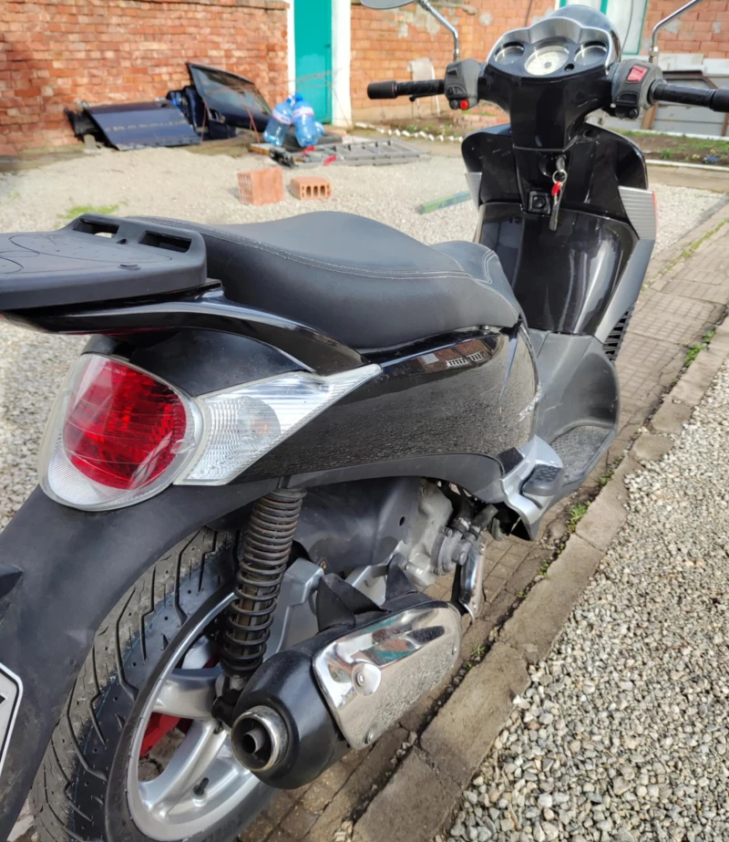 Aprilia Scarabeo, снимка 9 - Мотоциклети и мототехника - 52598976