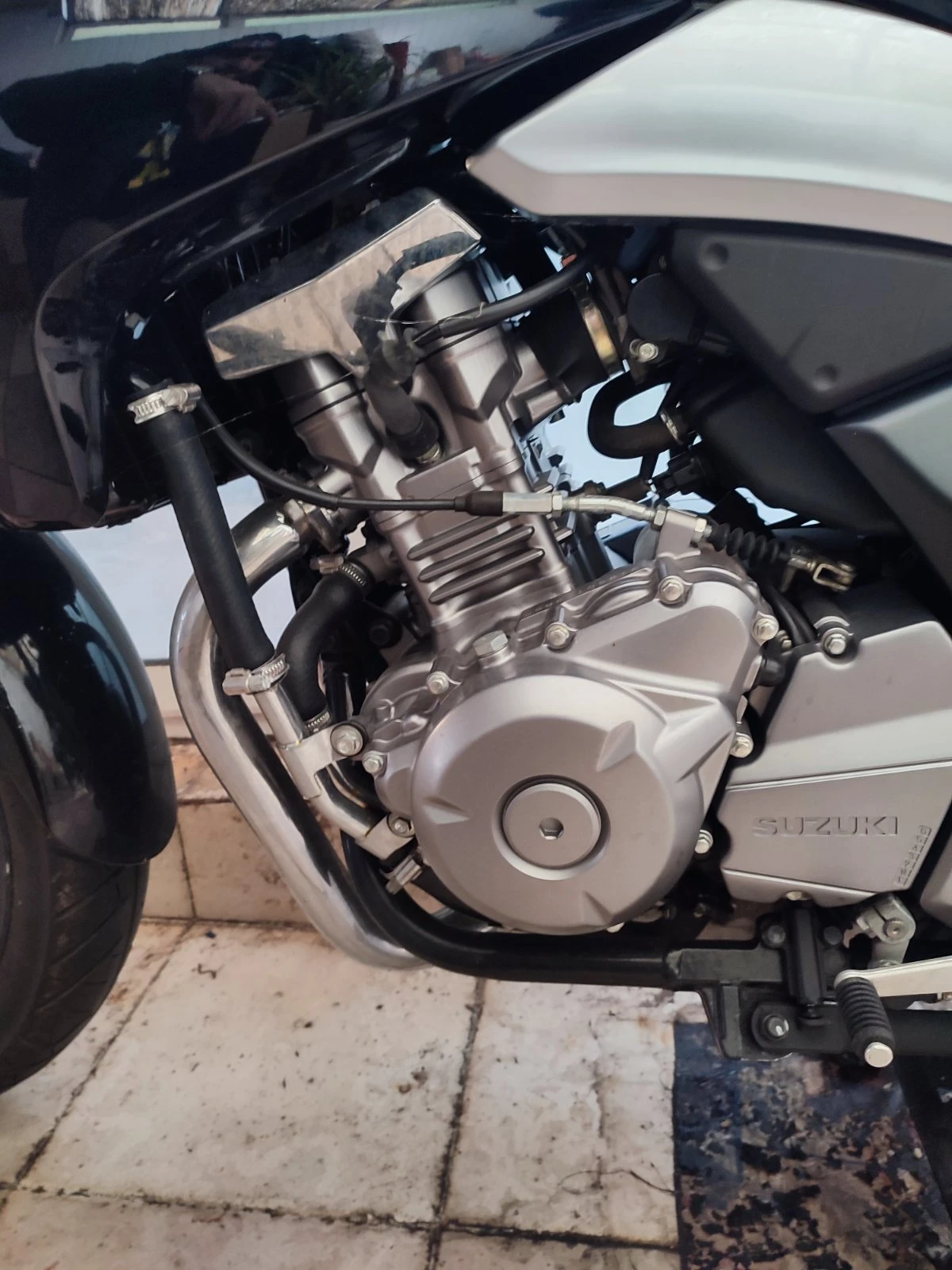 Suzuki Inazuma 250CC - изображение 8