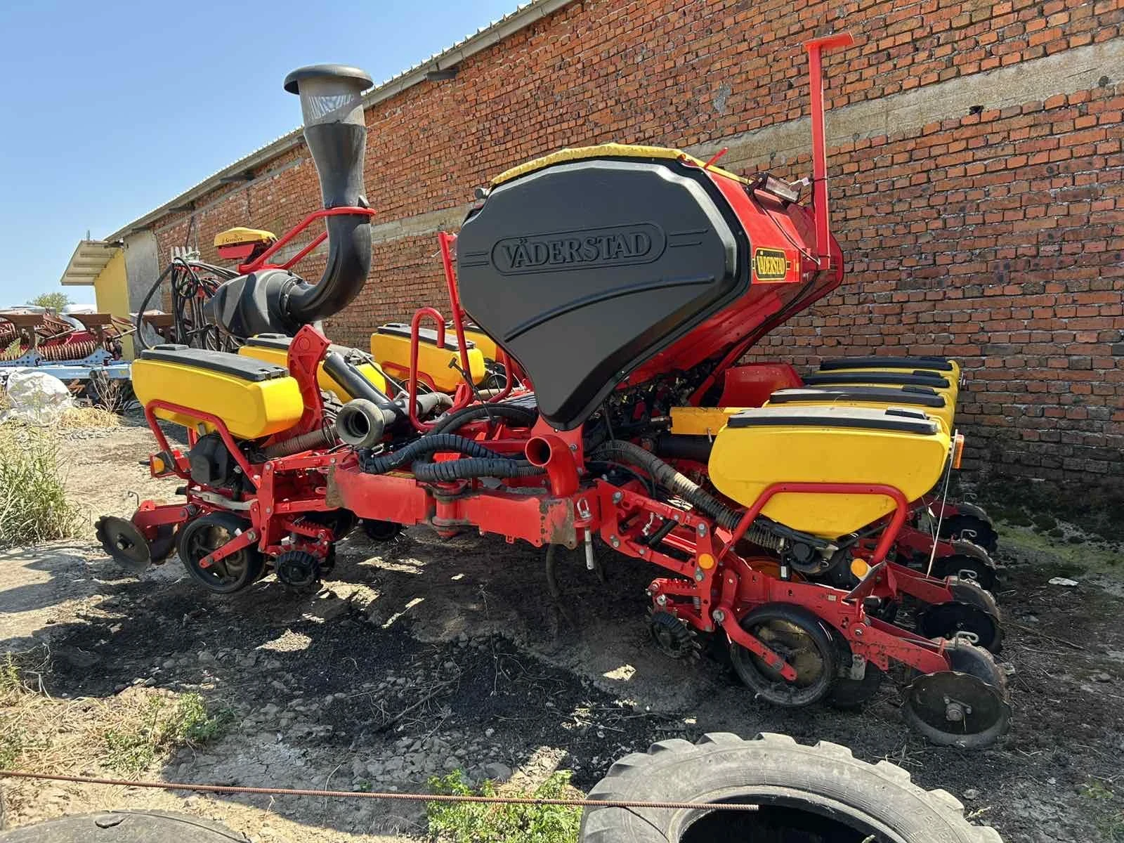 ������ Vaderstad Tempo f8 | Mobile.bg � ����������� 4
