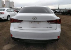 Lexus IS 300 3.5 V6 2017г, снимка 2