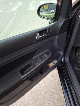 VW Golf 1.9TDI  (105кс), снимка 8