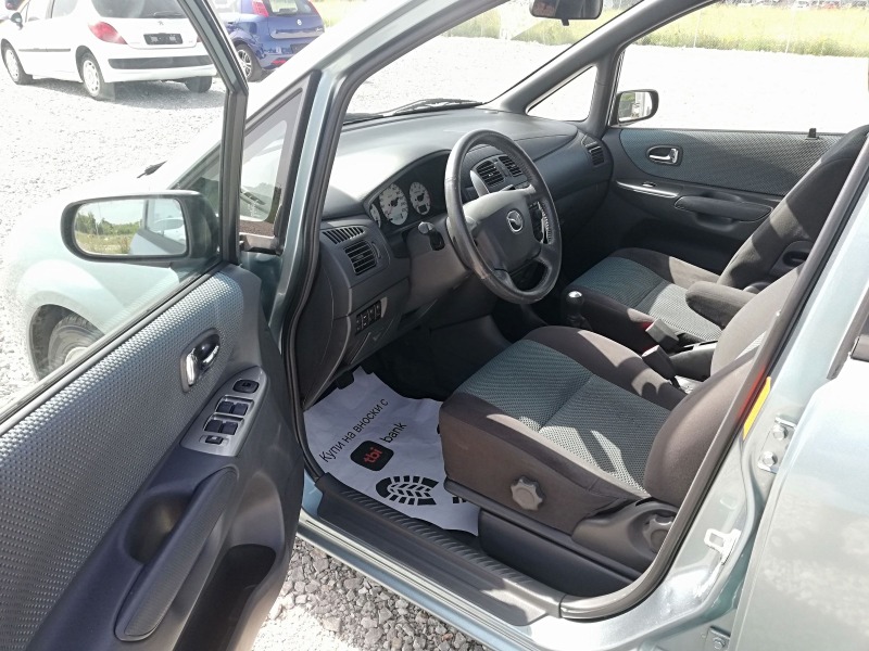 Mazda Premacy 1.8i klima Italia, снимка 9 - Автомобили и джипове - 46166661