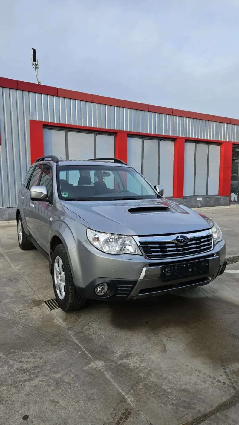 Subaru Forester, снимка 1 - Автомобили и джипове - 48650099