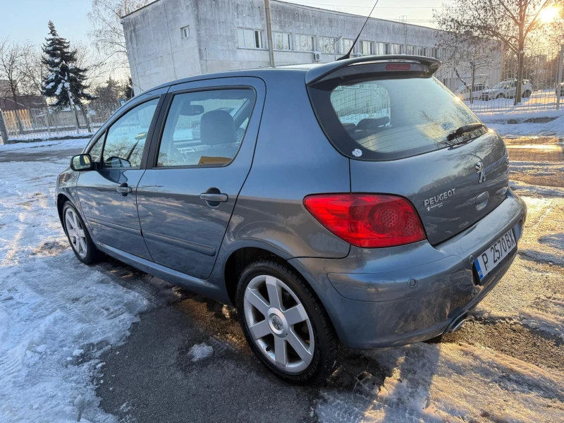 Peugeot 307 FACELIFT/КОЖА/ПОДГРЕВ/6 СК./ВСИЧКО ПЛ./ОБСЛУЖЕН, снимка 3 - Автомобили и джипове - 49237424