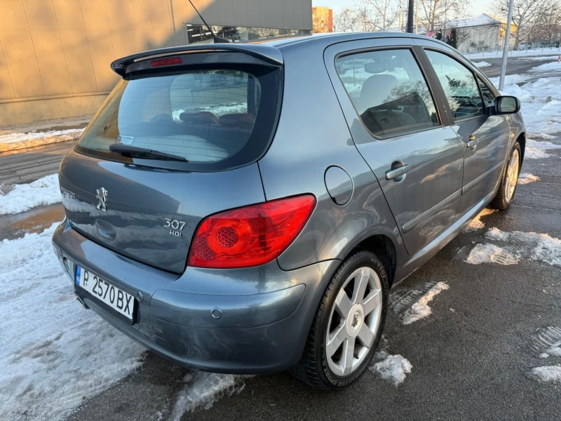 Peugeot 307 FACELIFT/КОЖА/ПОДГРЕВ/6 СК./ВСИЧКО ПЛ./ОБСЛУЖЕН, снимка 2 - Автомобили и джипове - 49237424