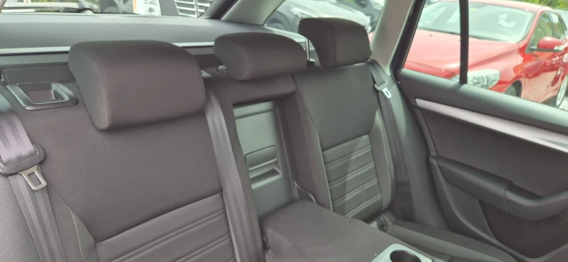 Skoda Octavia 2.0TDI-184кс.4X4, снимка 11 - Автомобили и джипове - 50334472