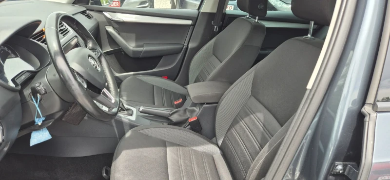 Skoda Octavia 2.0TDI-184кс.4X4, снимка 12 - Автомобили и джипове - 50334472