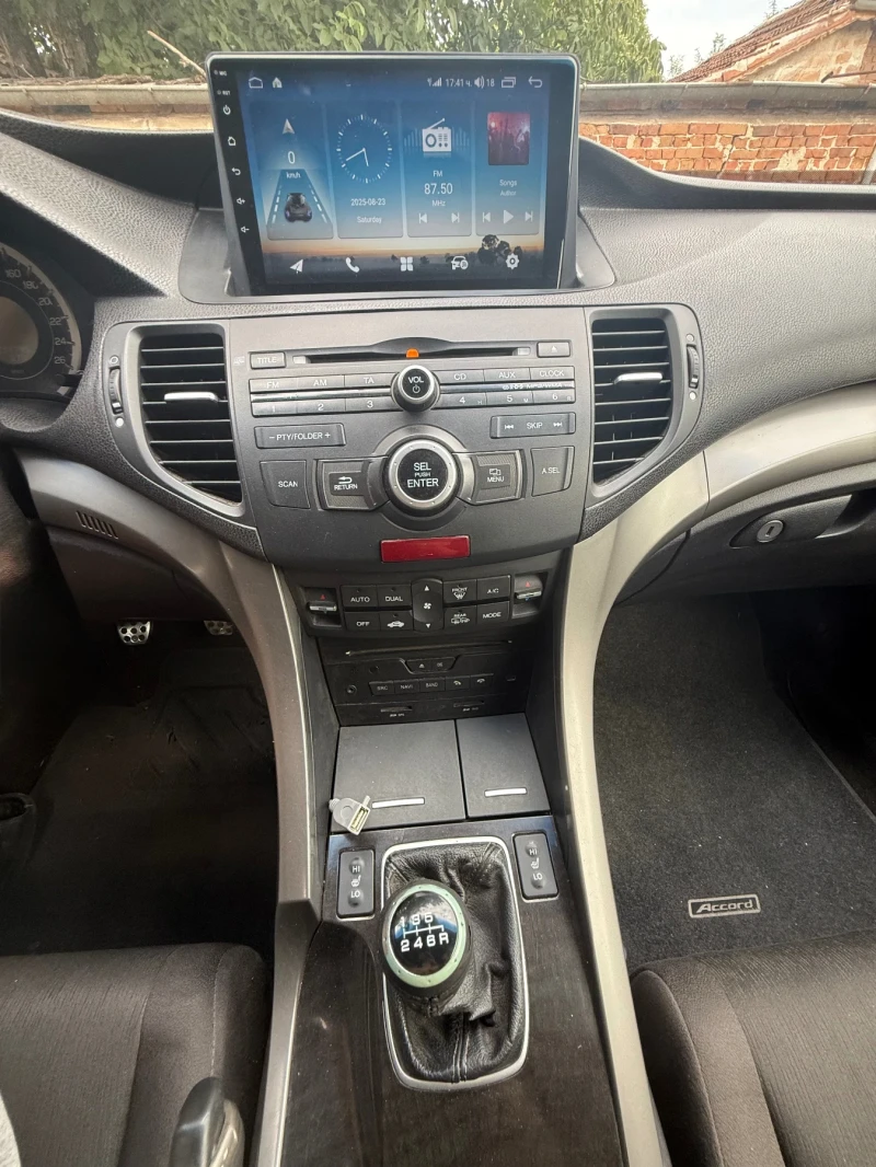 Honda Accord, снимка 11 - Автомобили и джипове - 52270062