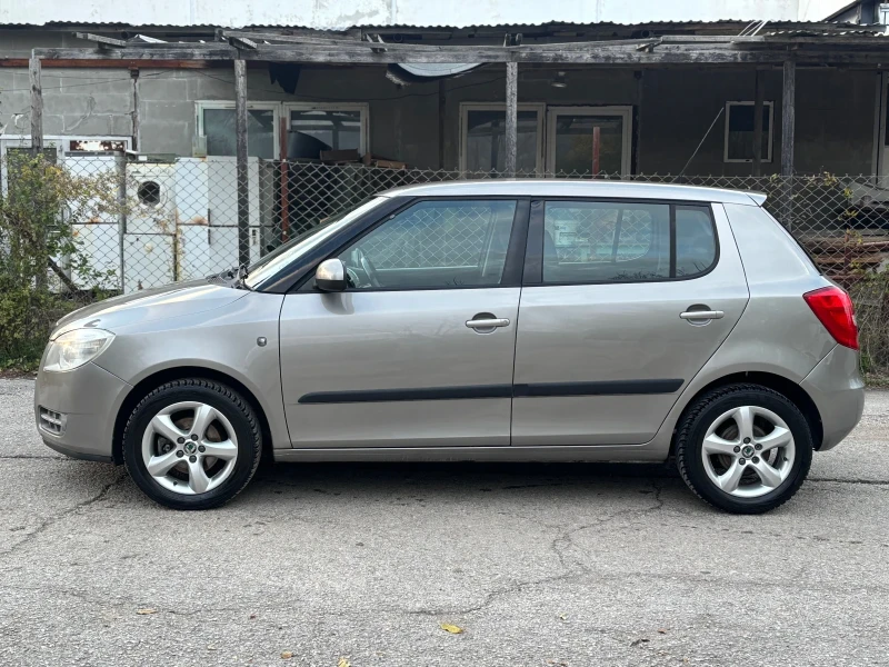 Skoda Fabia 1.2Бензин/Италия/Климатик /Катализатор , снимка 6 - Автомобили и джипове - 52555566