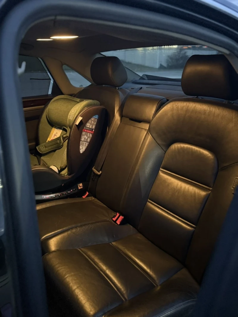 Audi A8, снимка 12 - Автомобили и джипове - 52298369