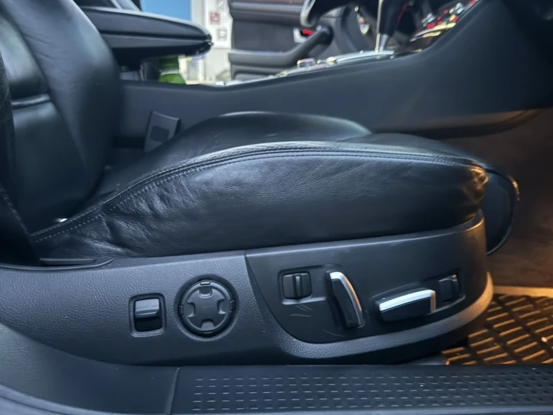 Audi A8, снимка 16 - Автомобили и джипове - 52298369