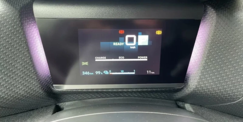 Citroen C4 SHINE/136HP/HUD/KLESS/LED/CAM/NAVI/DIGI/562g, снимка 6 - Автомобили и джипове - 52331181