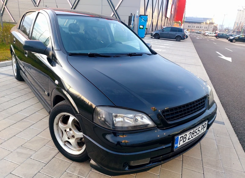 Opel Astra 1.6, снимка 11 - Автомобили и джипове - 52658096