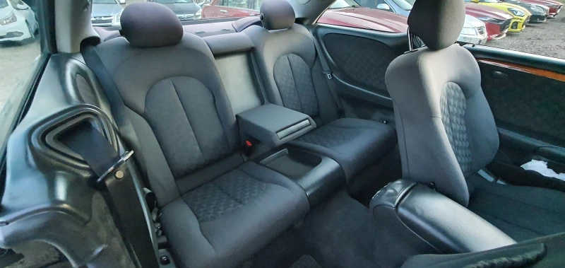 Mercedes-Benz CLK 2.7 CDI 170 k.c, снимка 13 - Автомобили и джипове - 53113606