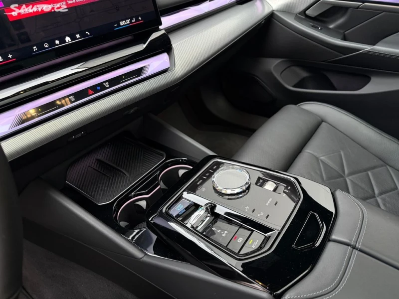 BMW i5 M60 xDrive, снимка 7 - Автомобили и джипове - 53123010