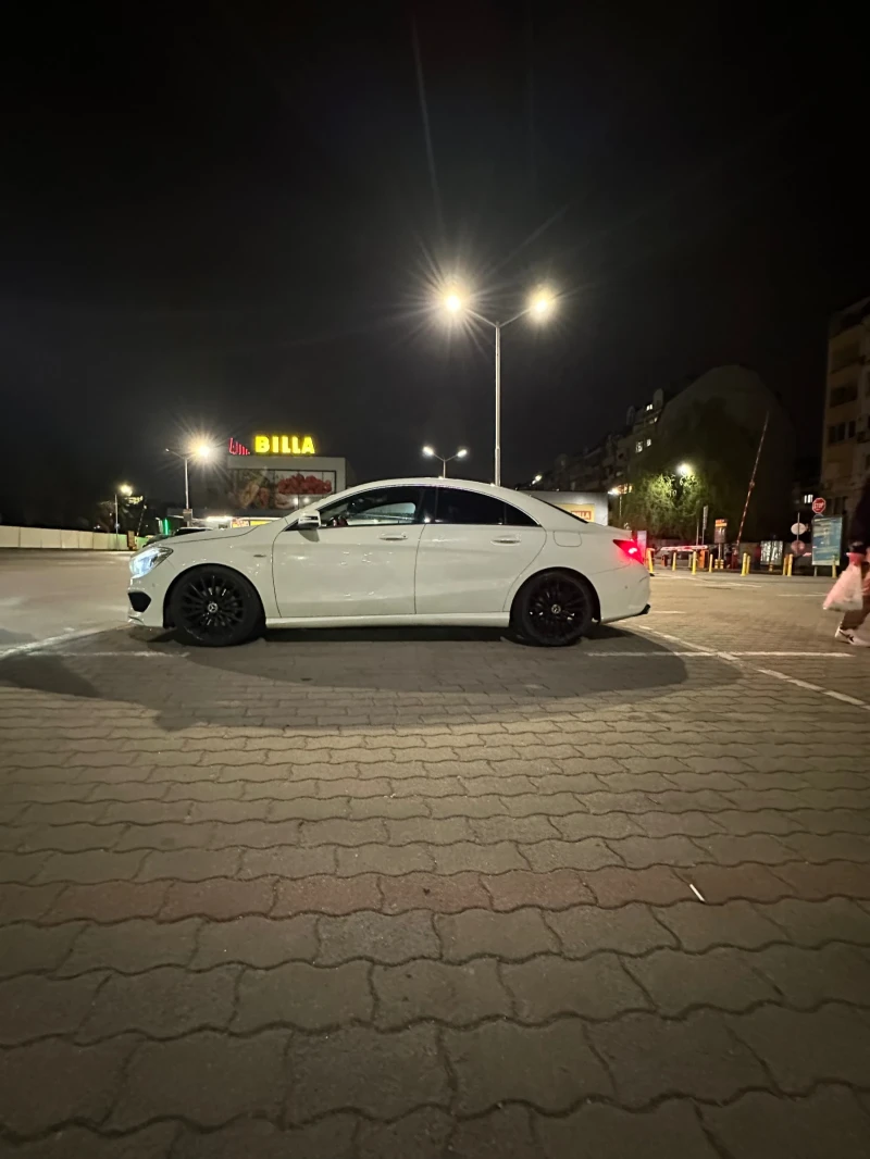 Mercedes-Benz CLA 250 AMG-line, 4 matic , снимка 2 - Автомобили и джипове - 53183349
