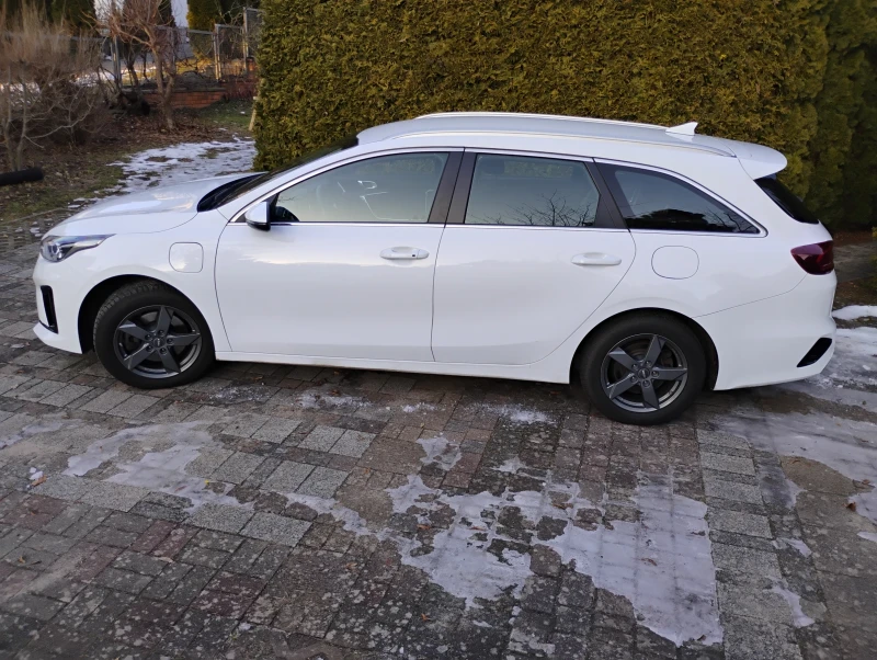Kia Ceed Sportswagon , снимка 5 - Автомобили и джипове - 53232910