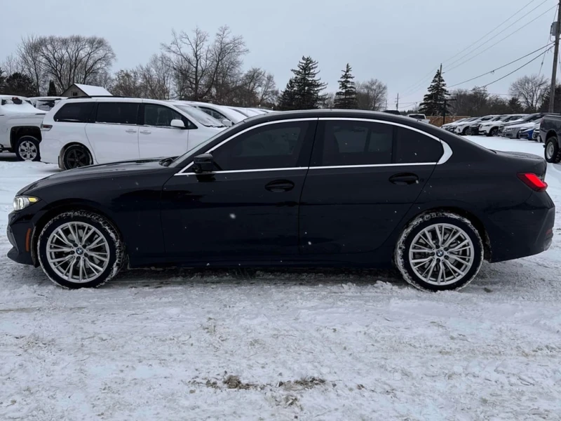 BMW 330 * xDrive * CARFAX * ПОДГРЕВИ * КАМЕРА * ШИБИДАХ, снимка 2 - Автомобили и джипове - 53434477