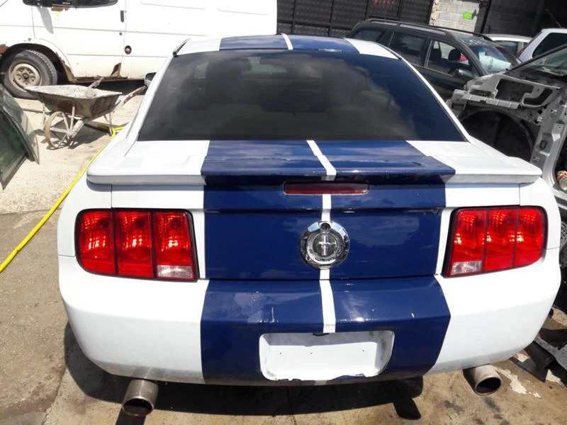 Ford Mustang 4.0 V6 214к.с., снимка 1 - Автомобили и джипове - 46531840