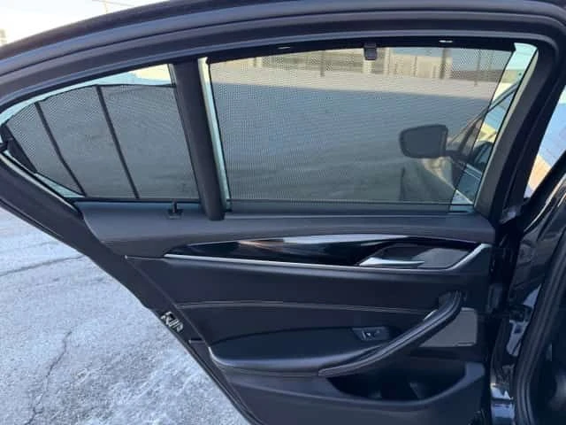 BMW 550 * xDrive * CARFAX * ���� * HARMAN KARDON * KEYLESS | Mobile.bg � ����������� 13