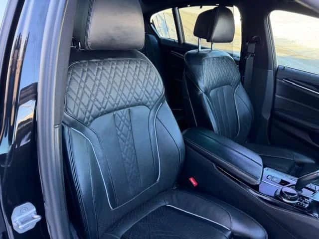 BMW 550 * xDrive * CARFAX * ���� * HARMAN KARDON * KEYLESS | Mobile.bg � ����������� 17