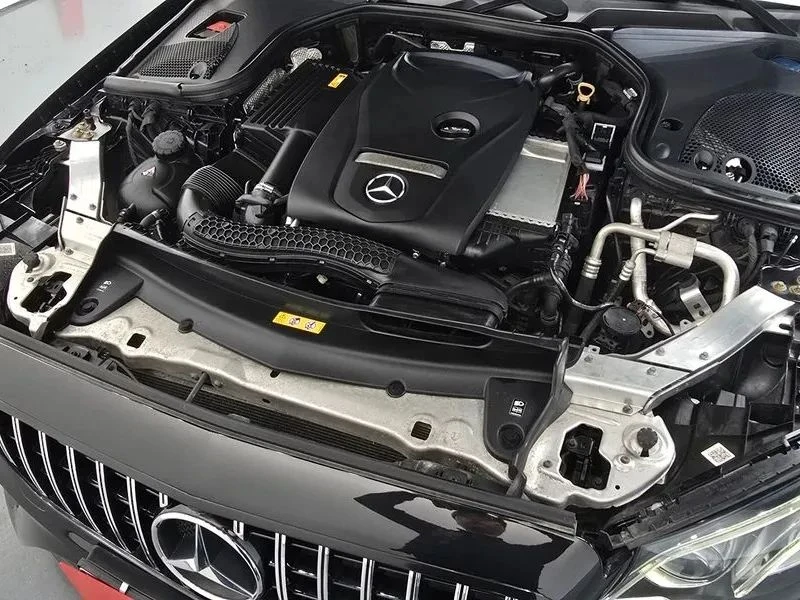 Mercedes-Benz E 300, снимка 6 - Автомобили и джипове - 56740279