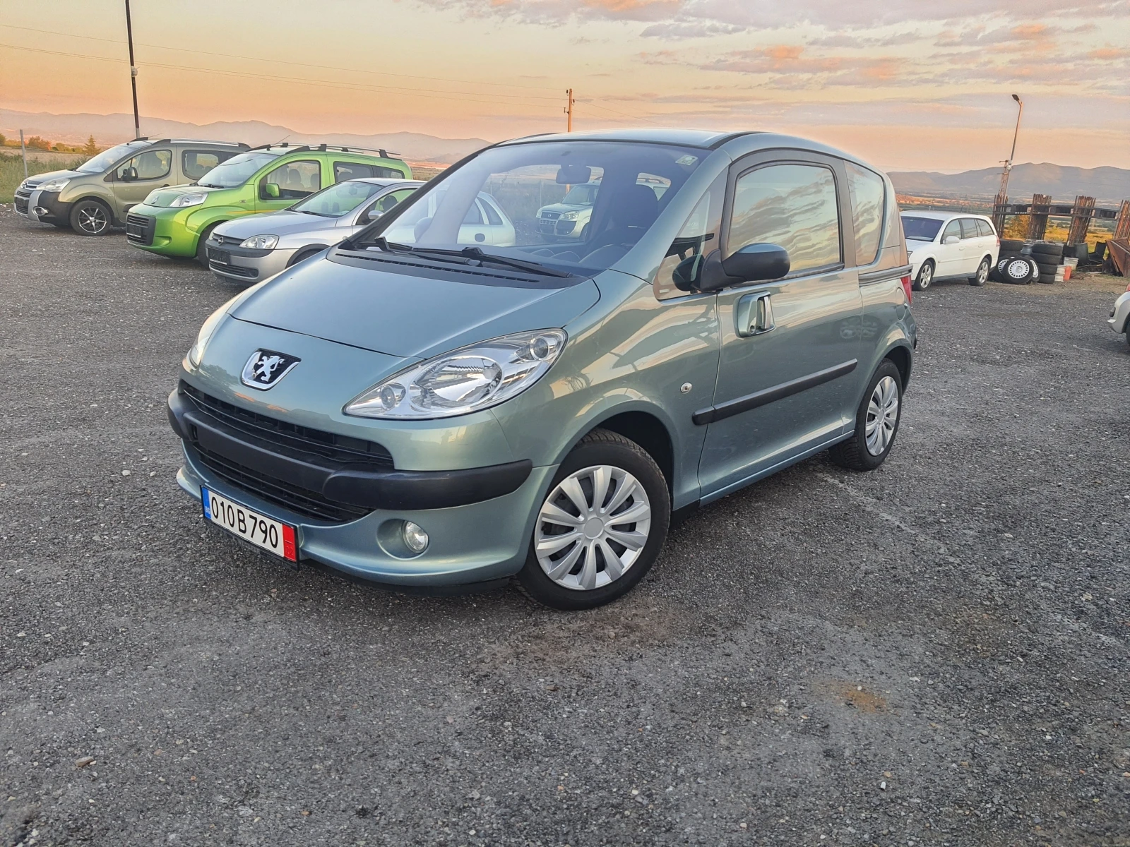 Peugeot 1007 1.4, снимка 1