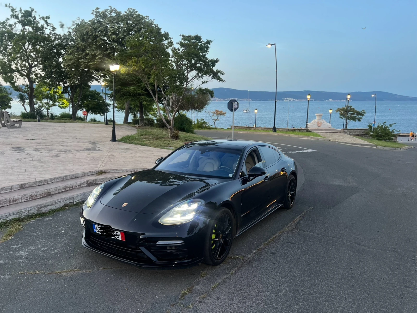 Porsche Panamera Turbo S Ceramica !Burmaster! Panorama!vacum - изображение 4