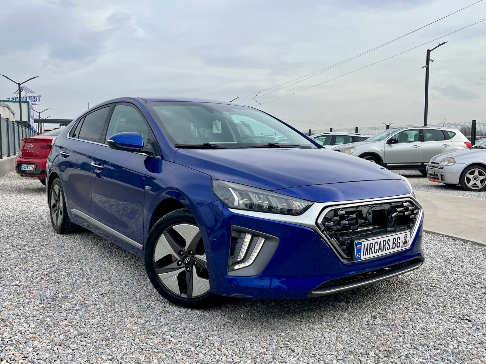 Hyundai Ioniq 1.6 Hybrid - изображение 2