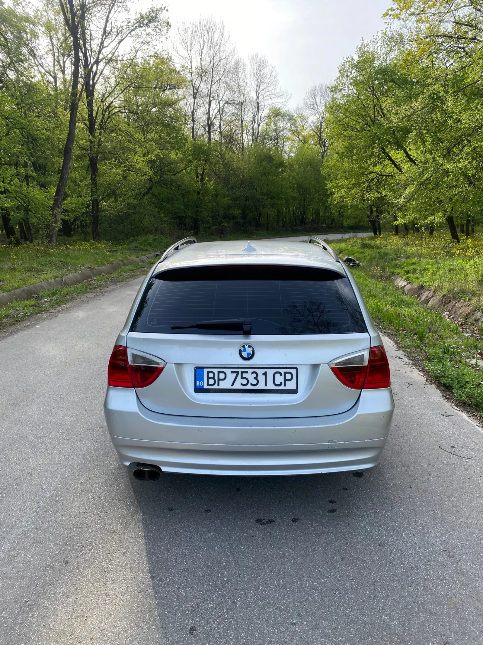 BMW 320 2.0, 163 - изображение 4